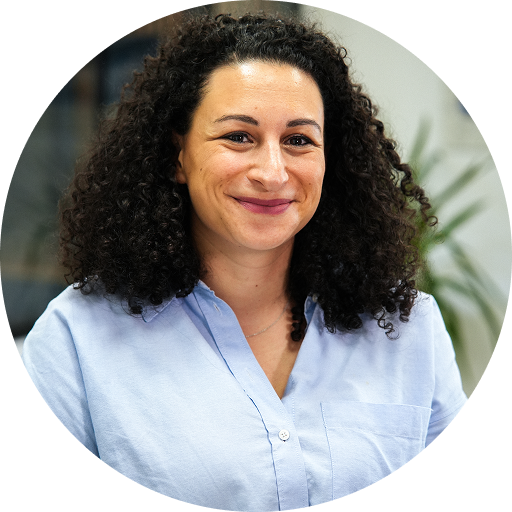 Portrait professionnel de Samantha Lebaz, co-fondatrice du cabinet ESR Audit-Expertise